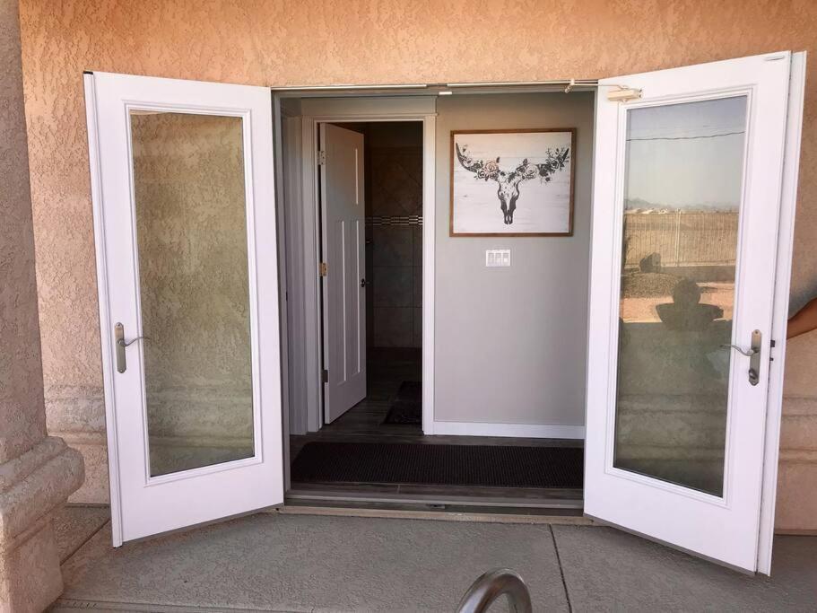 Private View On The Lake Side Of 95! Sleeps 16 Lake Havasu City Bagian luar foto